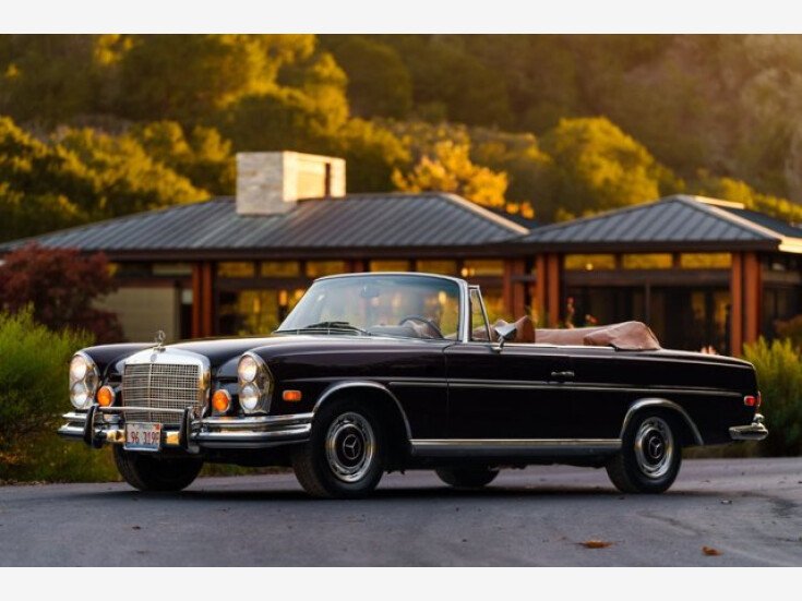 Thumbnail Photo undefined for 1971 Mercedes-Benz 280SE3.5